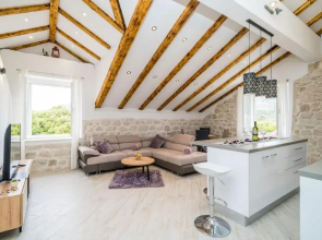 Villa Ro-ma