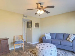 Oak Glen Unit 84