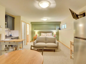 Studio in Edwards ~ 4 Mi to Beaver Creek Resort!