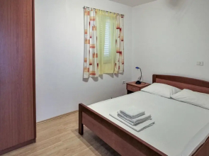 Amazing Apartment in Mandre With 1 Bedrooms, Wifi and Indoor Swimming Pool