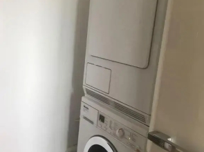 Large studio eiffel tower