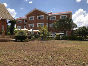 Ivato Hotel