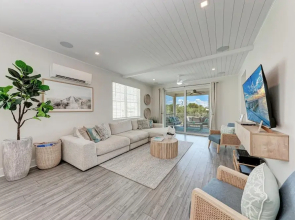 Sweet & Salty Beach House 3 Bedroom Home