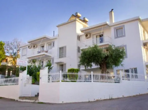 Erato Apartments