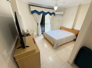 Pé na Areia Canto do Forte V