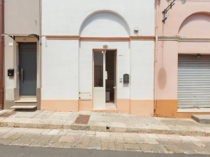 2380 Casa Crispi