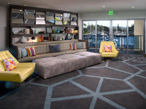 Marina del Rey Hotel