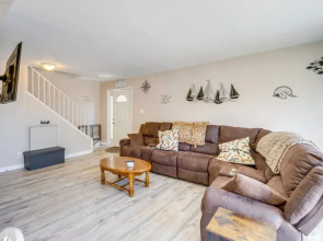 Walk to Brigantine Beach: Condo w/ Furnished Patio