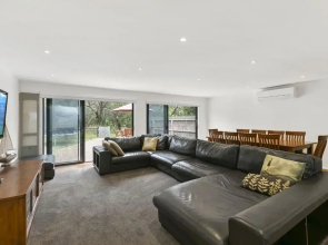 Paringa 15 Anglesea Beach House