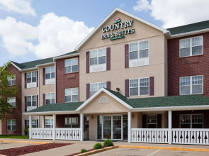 Country Inn & Suites Dubuque
