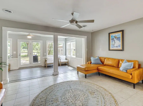 Riverfront Fun: Quiet Home Near Hampton Coastline