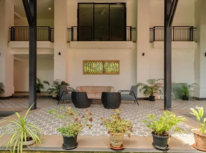 Sol Banyan by Hireavilla - 1BR w Pool in Candolim