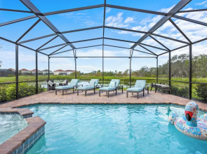Solterra 6Br Luxury Villa W/ Pool & Resort Access
