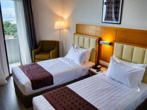 Hotel Sentral Seaview Penang @ Beachfront