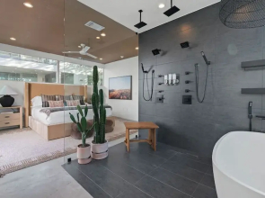 Luxe 11bdr w/ Putting Green, Game Room, Pool Bouldin Collective by Avantstay