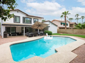 Sereno - Sparkling Pool - Near Scottsdale Quarter