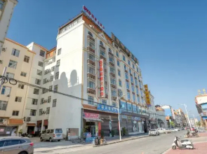 Lihao Hotel(芒市丽豪大酒店（芒市机场小金塔店）)
