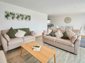 Host Stay Dalby Lodge