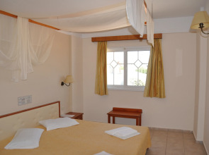 Uzenie All Suites Boutique Resort