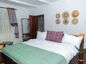 Kitunduni Lodge