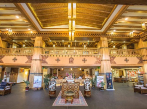 Xuelong Zhuangyuan Hotel