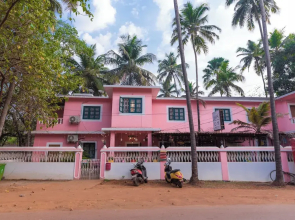 U.R.D.Ki You are the key Hostels