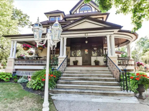 At Home B&B at Rose Manor by Elevate Rooms