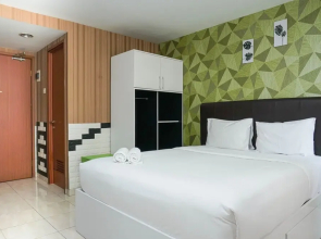 Cozy Pool View Studio Apartment At Margonda Residence 3