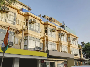 Itsy Hotels Amrita Raghunath Bazaar Jammu
