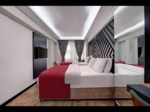 Room in Guest Room - Luxury Triple Room in Istanbul