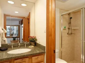 Shadowbrook 506