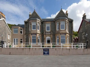 Mackays Guest House