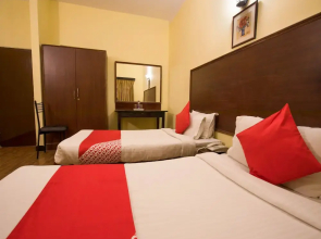 OYO 840 Apartment Near GVK Mall