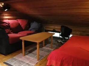 Äkäspirtti Cottage