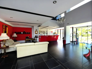 Rhodes Superior Suite - Sunny Poolside Retreat