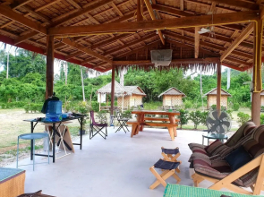 Samui Caravans Hill Camp