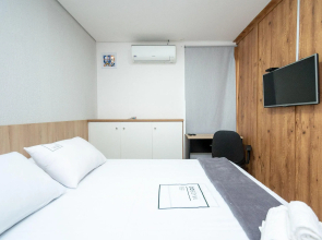 Flat moderno Ed. DNA -1503B