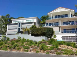 Taralla Apartments