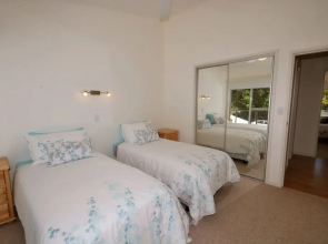 Florida Unit 4 - Shoal Bay