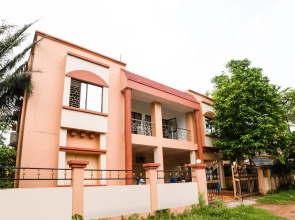 OYO HOME 81551 Pleasant stay near Airport