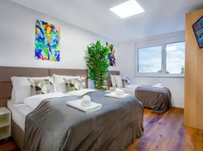 Marks Penthouse Apartments