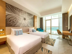 Royal Central Hotel & Resort — the Palm