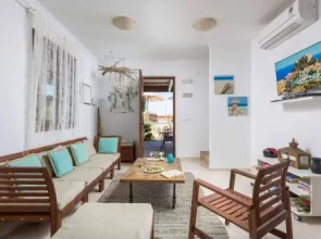 Lindos Topaz