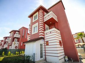Happy Land Villas
