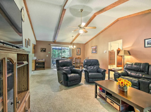 Bella Vista Home Base Near Mtn Biking & Golf!