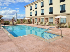 Holiday Inn Express & Suites Page - Lake Powell Area by IHG