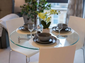 Windsor Luxury Studio Apartment
