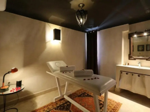 Riad103 chauffée sur le jacuzzi in rooftop & pool SPA