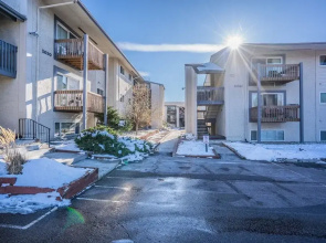 2 BD Value-stay Dog-friendly!