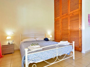 Renata Rooms & Studios